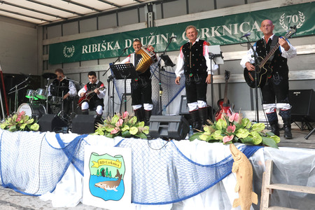 70 letnica Ribiške družine Cerknica 99e Foto Ljubo Vukelič